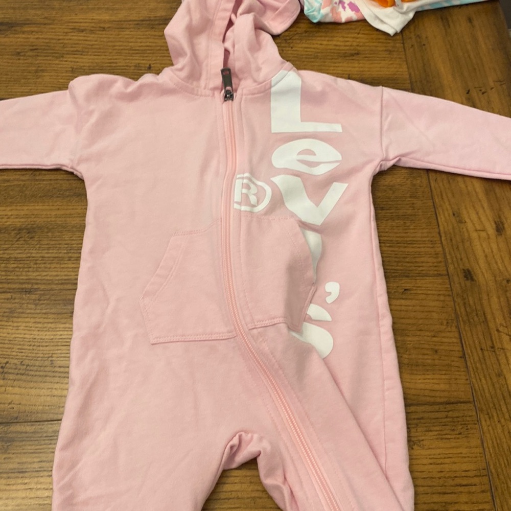 Levi’s toddler zip up pj set